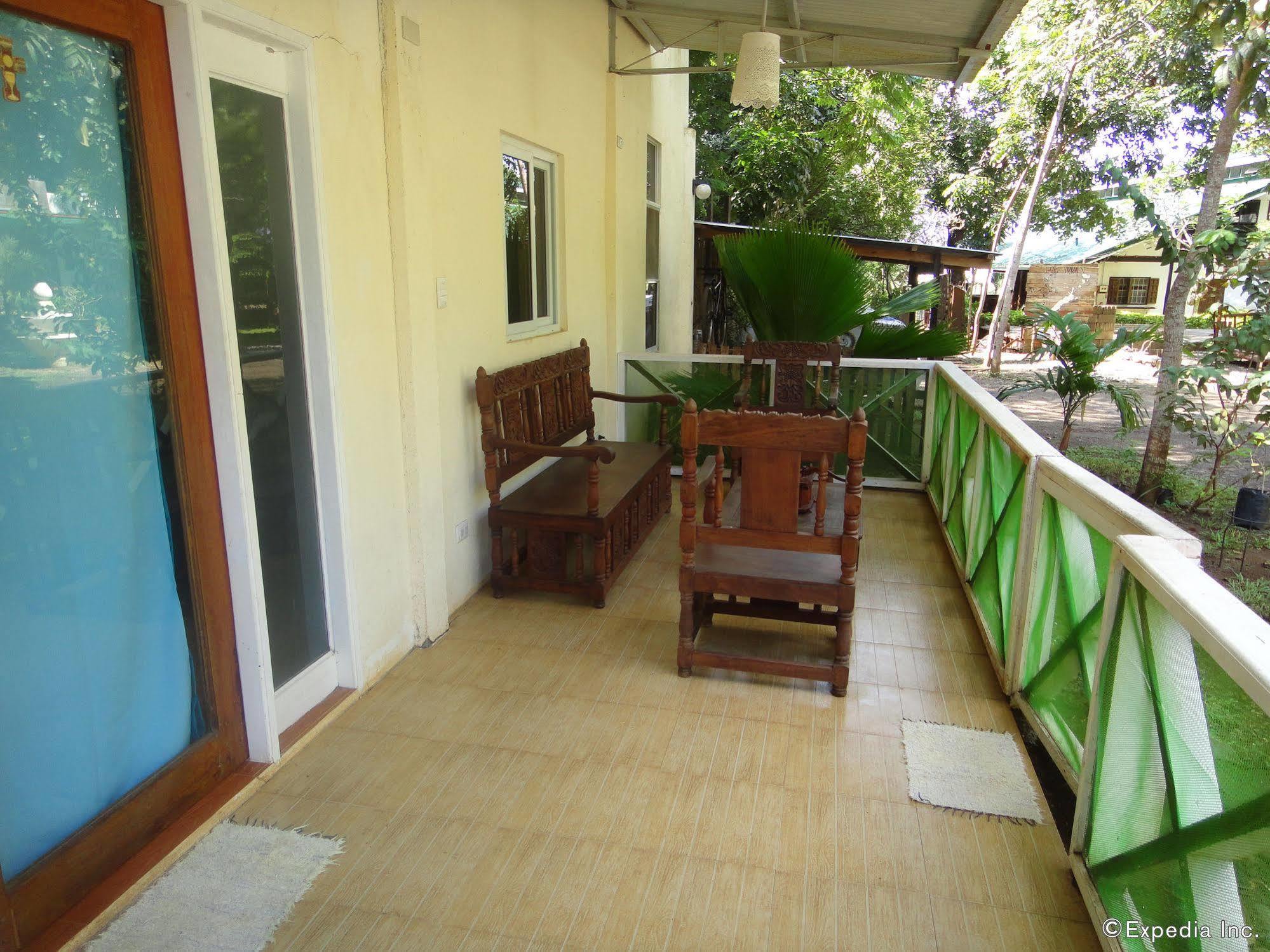 By The Bay, Jacana Bed & Breakfast Puerto Princesa Exterior photo